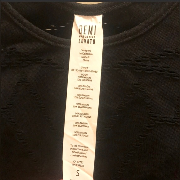 Demi Lovato Fabletics Collab Crop Top - Picture 9 of 10